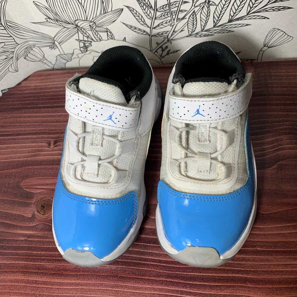 Boys Air Jordan 11 CMFT Low PS 'UNC' Size 11C EUC! - Picture 6 of 7